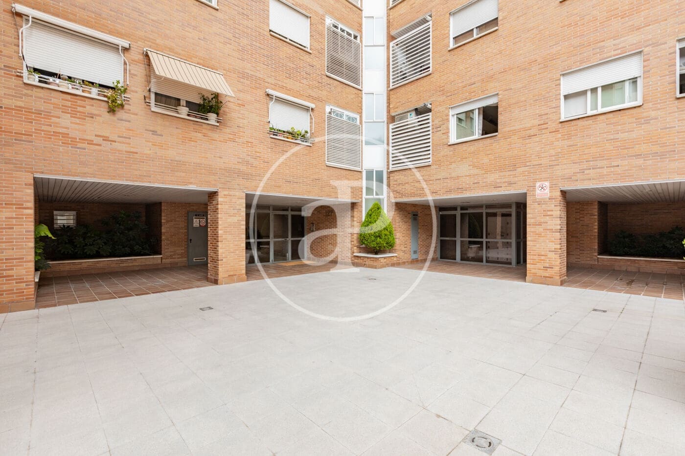 4 camera da letto Appartamento in vendita in Madrid citta con piscina - 895.000 € (Rif: 9347364)