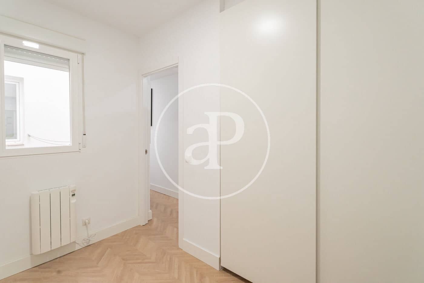 2 soverom Leilighet til leie i Madrid by - € 3 000 (Ref: 9347366)