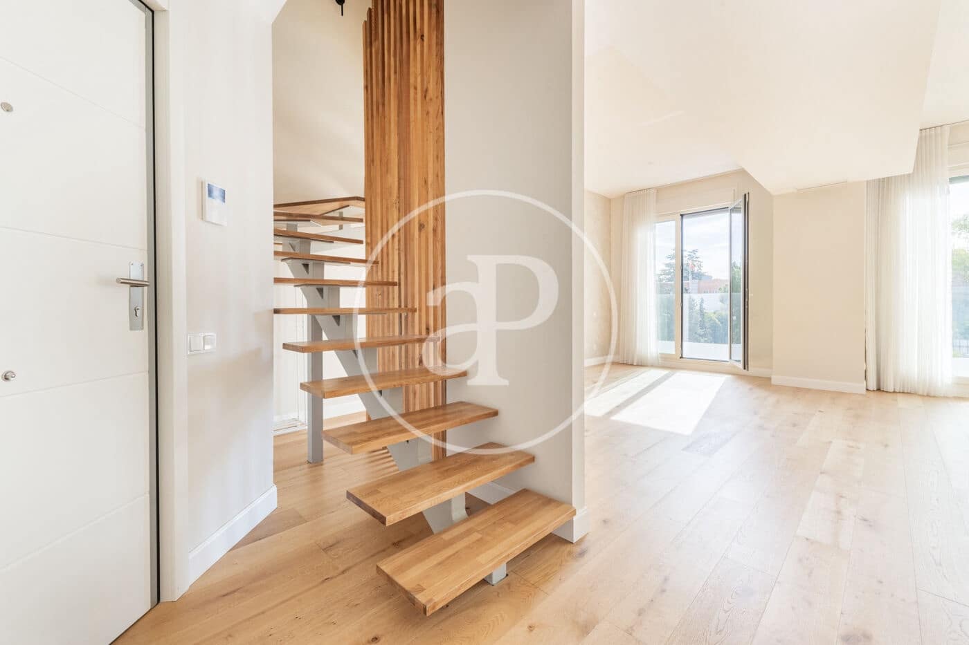 2 sypialnia Apartament na sprzedaż w Miasto Madryt z basenem - 799 000 € (Ref: 9353625)