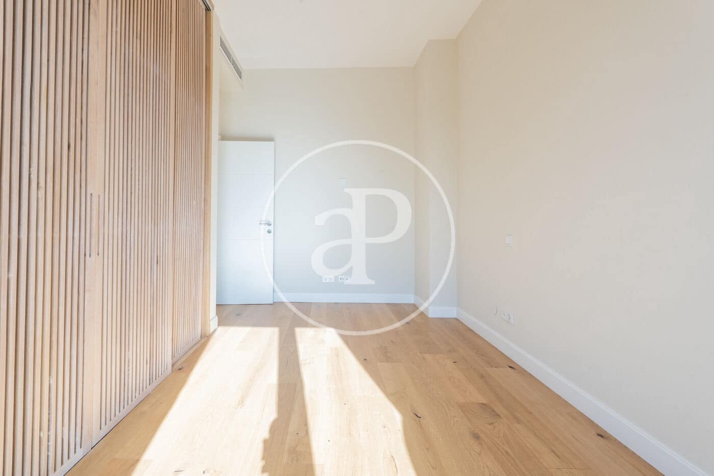 2 sypialnia Apartament na sprzedaż w Miasto Madryt z basenem - 799 000 € (Ref: 9353625)