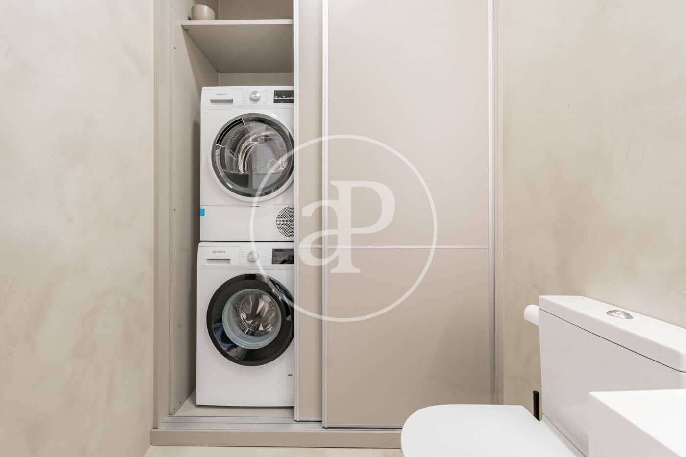 2 sypialnia Apartament na sprzedaż w Miasto Madryt z basenem - 799 000 € (Ref: 9353625)