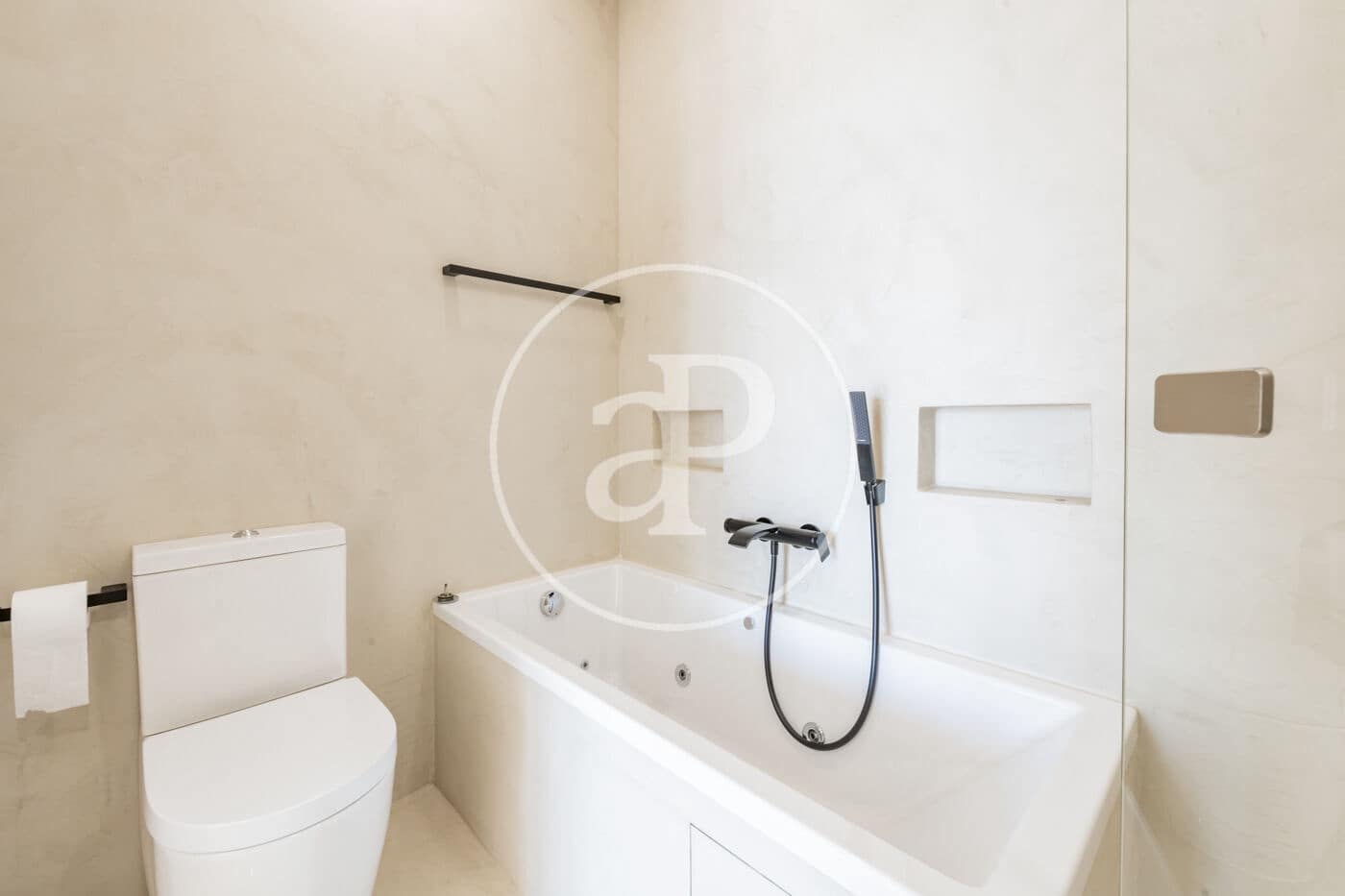 2 sypialnia Apartament na sprzedaż w Miasto Madryt z basenem - 799 000 € (Ref: 9353625)