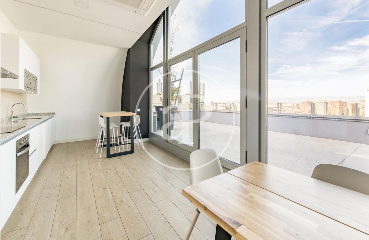 2 sypialnia Apartament na sprzedaż w Miasto Madryt z basenem - 799 000 € (Ref: 9353625)