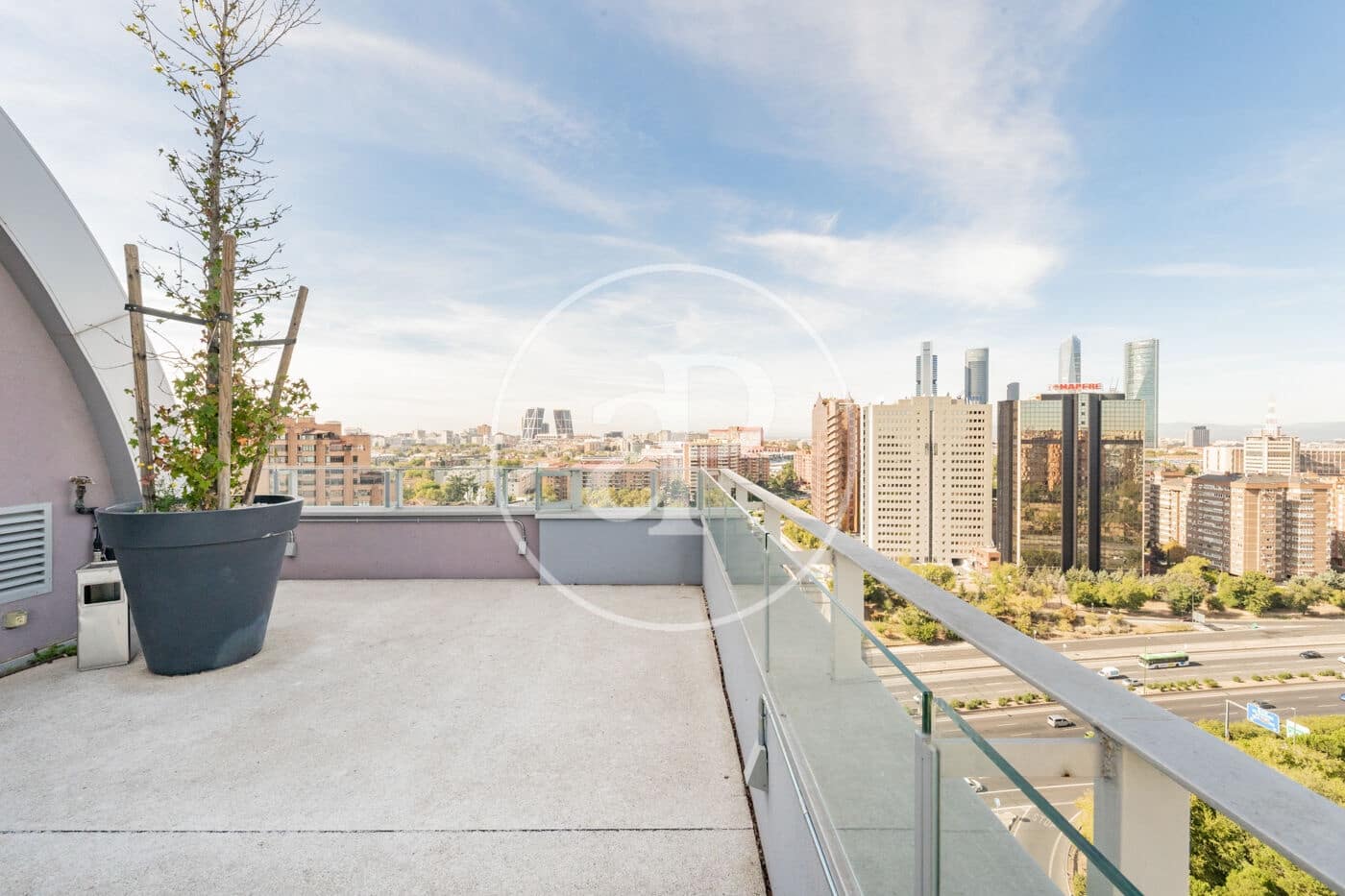 2 sypialnia Apartament na sprzedaż w Miasto Madryt z basenem - 799 000 € (Ref: 9353625)