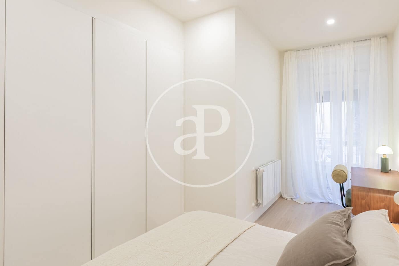 2 bedroom Apartment for sale in Madrid city - € 860,000 (Ref: 9353627)