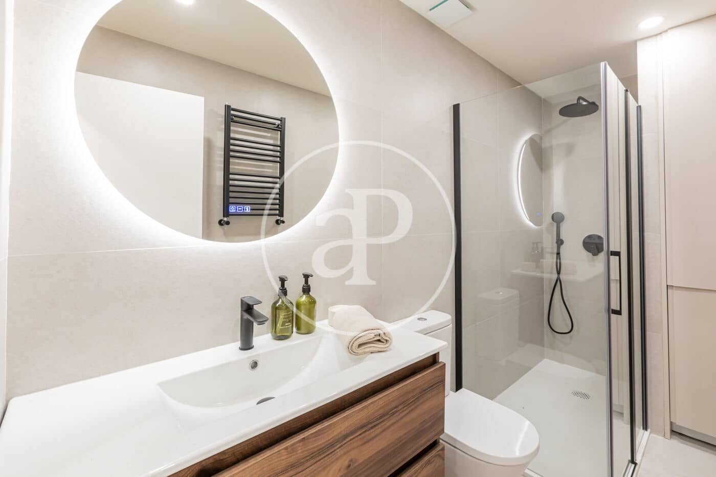 2 bedroom Apartment for sale in Madrid city - € 860,000 (Ref: 9353627)