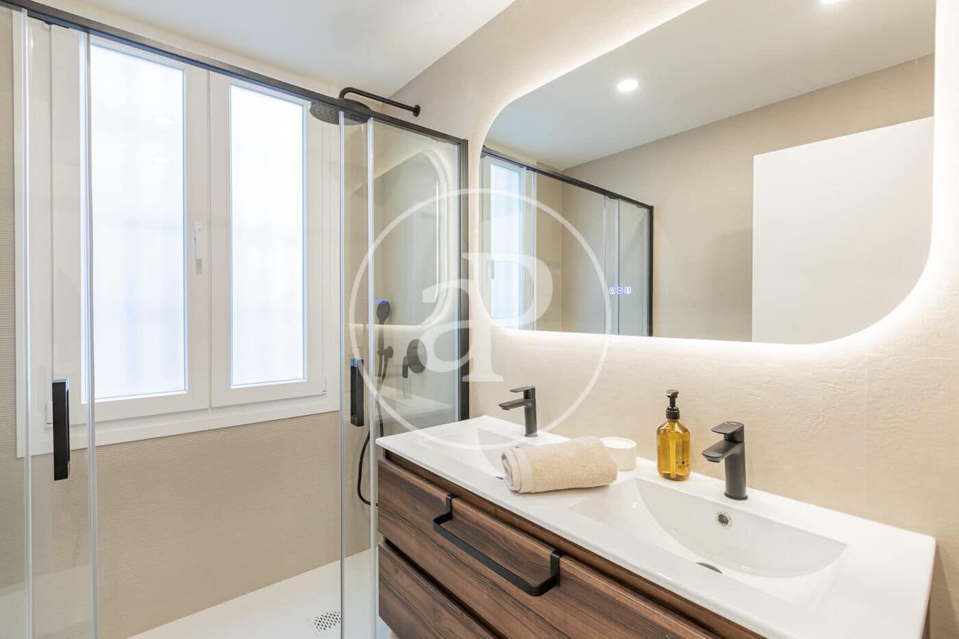 2 bedroom Apartment for sale in Madrid city - € 860,000 (Ref: 9353627)