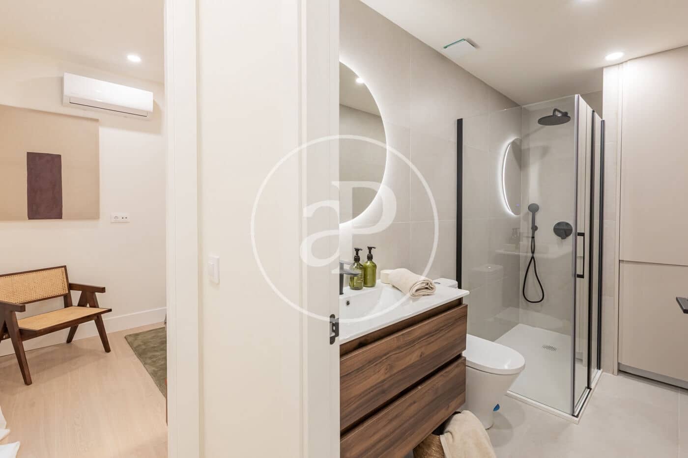 2 bedroom Apartment for sale in Madrid city - € 860,000 (Ref: 9353627)