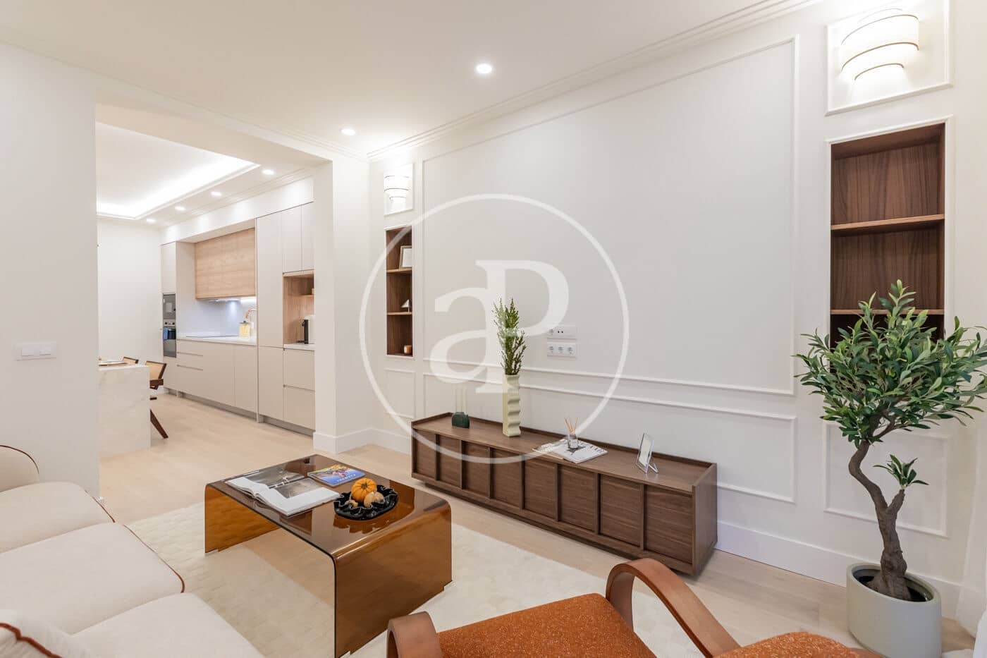 2 bedroom Apartment for sale in Madrid city - € 860,000 (Ref: 9353627)