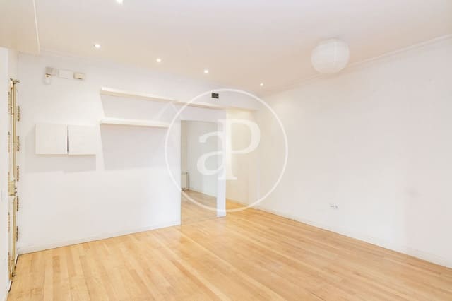 2 soveværelse Lejlighed til salg i Universidad, Madrid by - € 1.000.000 (Ref: 9355855)