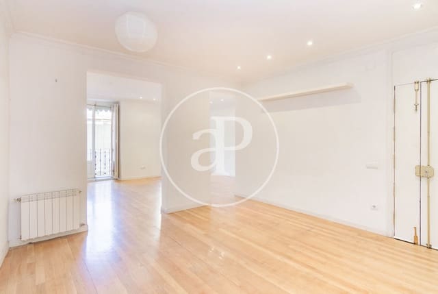 2 soveværelse Lejlighed til salg i Universidad, Madrid by - € 1.000.000 (Ref: 9355855)