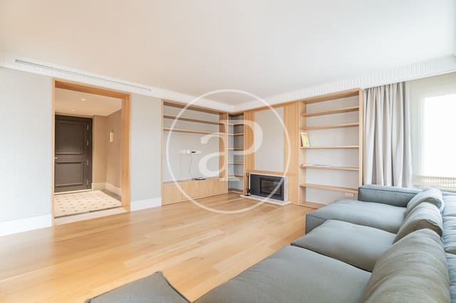 3 soveværelse Lejlighed til salg i Cuatro Caminos, Madrid by - € 2.500.000 (Ref: 9359600)