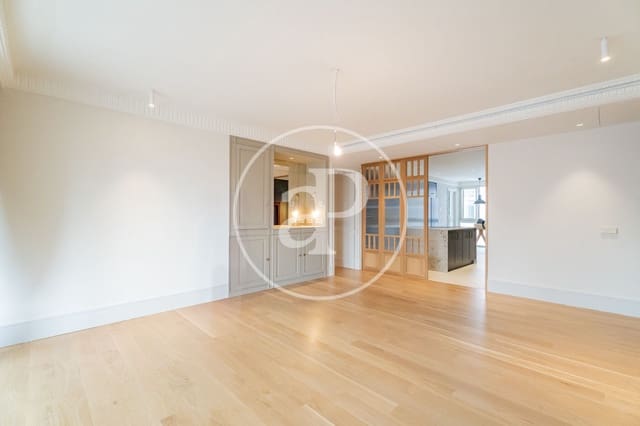 3 soveværelse Lejlighed til salg i Cuatro Caminos, Madrid by - € 2.500.000 (Ref: 9359600)