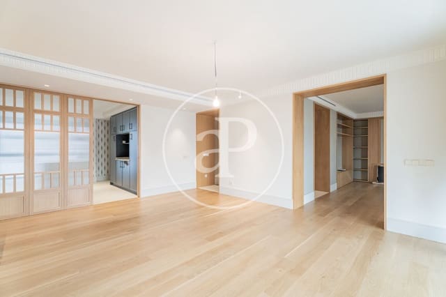 3 soveværelse Lejlighed til salg i Cuatro Caminos, Madrid by - € 2.500.000 (Ref: 9359600)