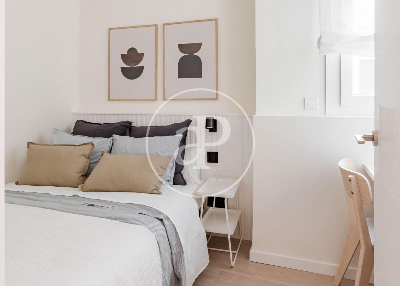 3 soverom Leilighet til leie i Madrid by - € 1 995 (Ref: 9359601)