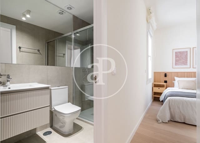 3 soverom Leilighet til leie i Delicias, Madrid by - € 1 995 (Ref: 9359601)