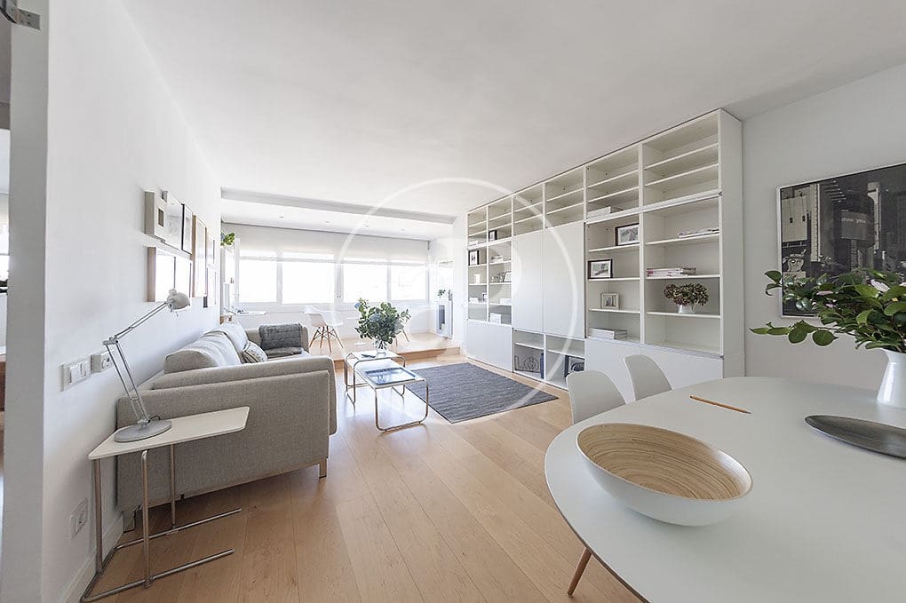 Apartamento de 1 habitación en Madrid ciudad en alquiler con garaje - 2.300 € (Ref: 9362640)