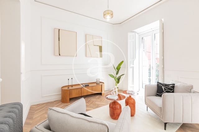 3 bedroom Apartment for sale in Palacio, Madrid city - € 1,595,000 (Ref: 9362642)