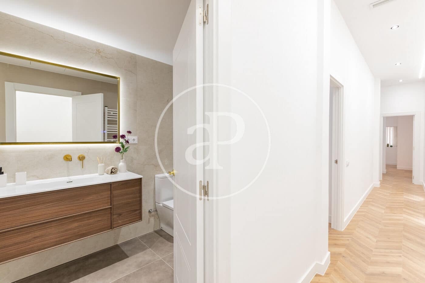 Apartamento de 3 habitaciones en Madrid ciudad en venta - 1.595.000 € (Ref: 9362642)