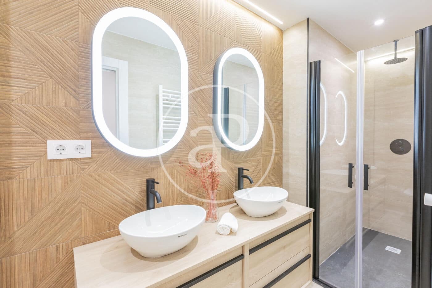 Apartamento de 3 habitaciones en Madrid ciudad en venta - 1.595.000 € (Ref: 9362642)