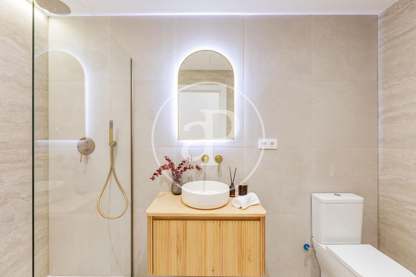 Apartamento de 3 habitaciones en Madrid ciudad en venta - 1.595.000 € (Ref: 9362642)