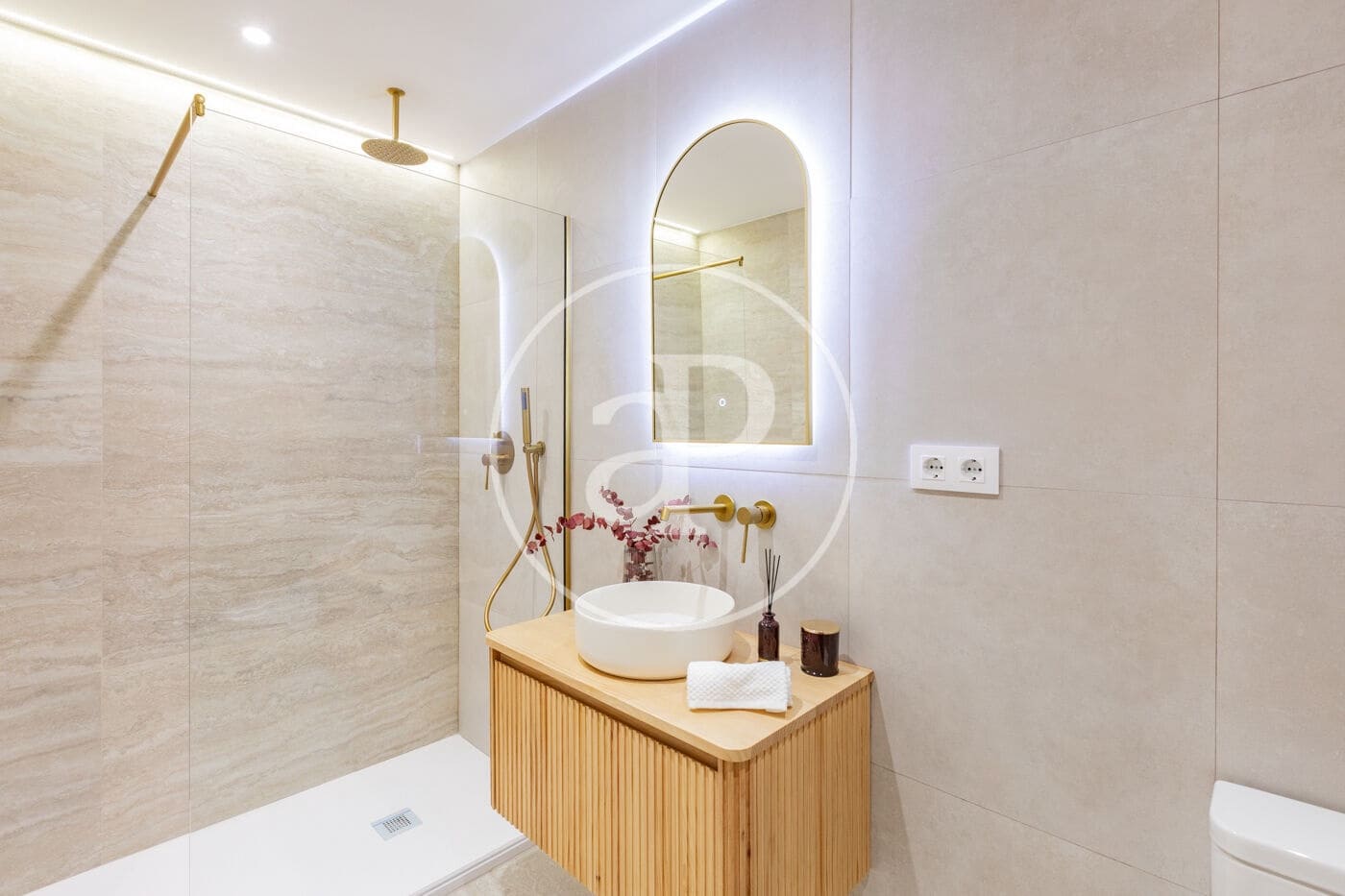 Apartamento de 3 habitaciones en Madrid ciudad en venta - 1.595.000 € (Ref: 9362642)