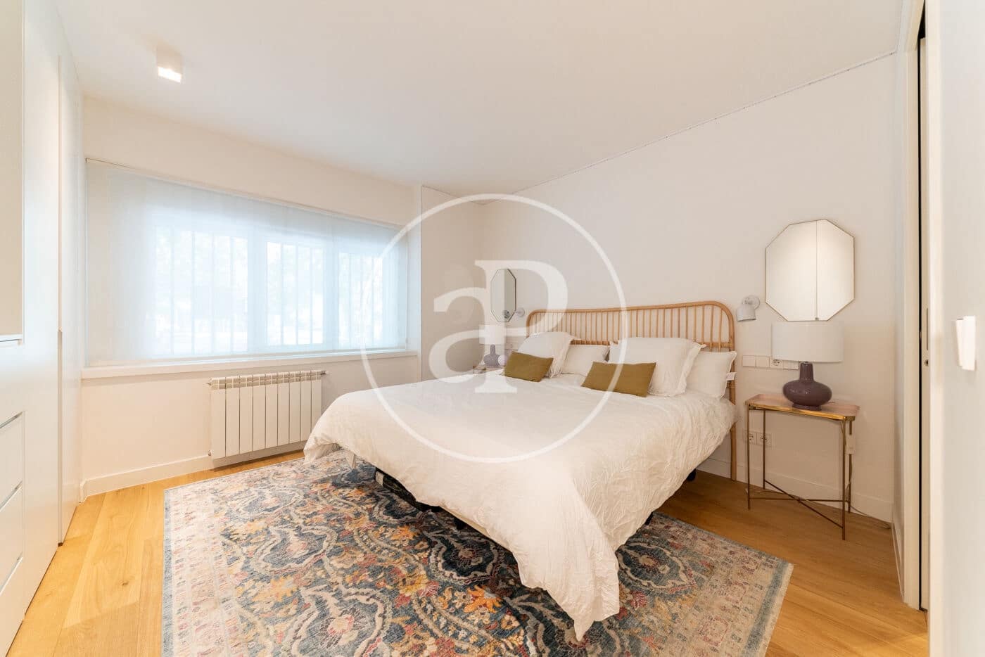 2 quarto Apartamento para arrendar em Madrid cidade - 3 100 € (Ref: 9362643)