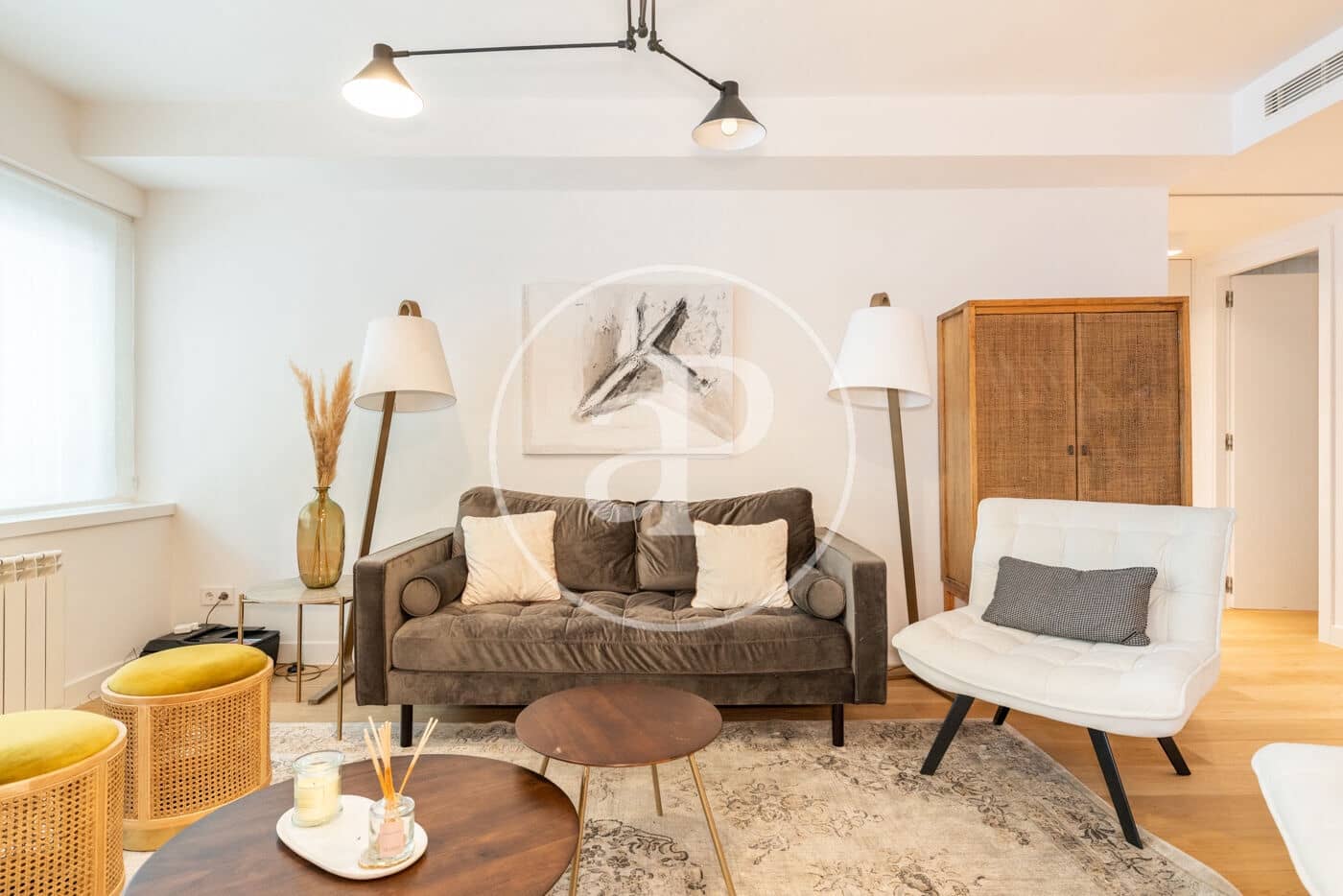 2 quarto Apartamento para arrendar em Madrid cidade - 3 100 € (Ref: 9362643)