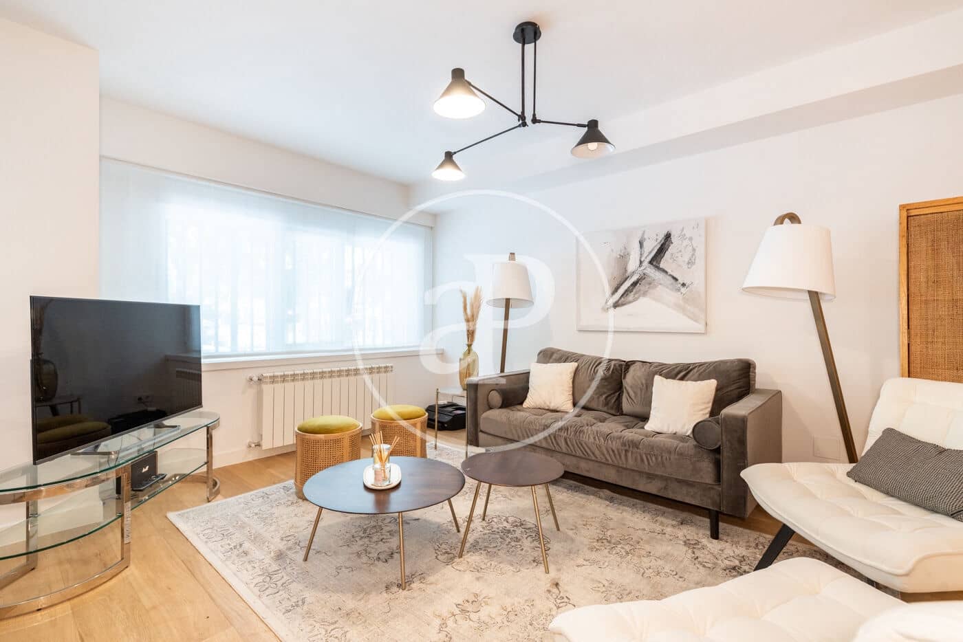 2 quarto Apartamento para arrendar em Madrid cidade - 3 100 € (Ref: 9362643)