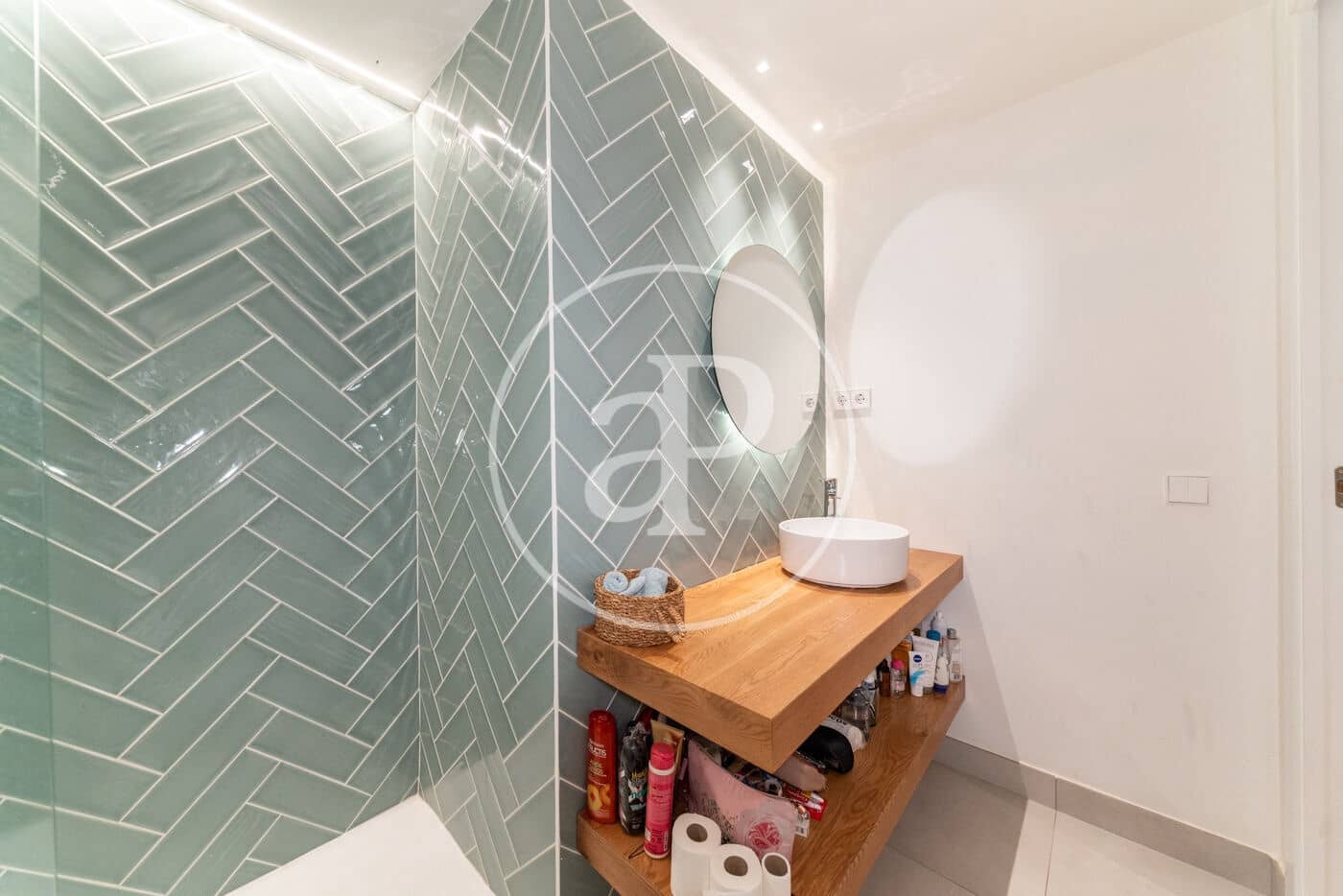 2 quarto Apartamento para arrendar em Madrid cidade - 3 100 € (Ref: 9362643)