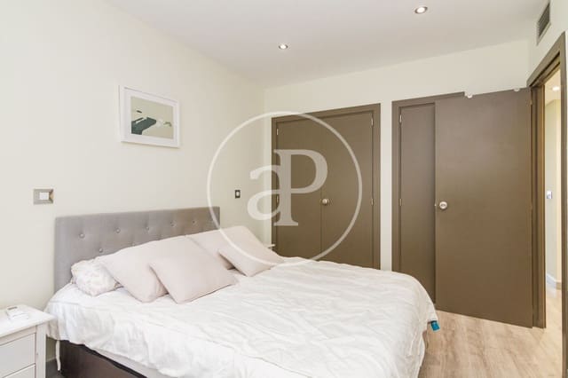 2 quarto Apartamento para arrendar em Castellana, Madrid cidade - 2 000 € (Ref: 9362646)