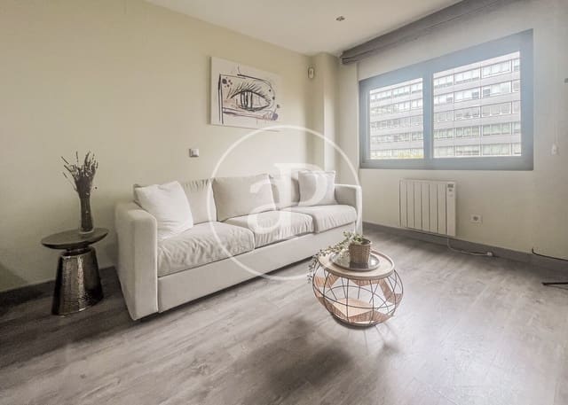 2 quarto Apartamento para arrendar em Castellana, Madrid cidade - 2 000 € (Ref: 9362646)