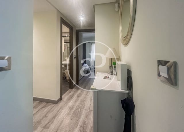 2 quarto Apartamento para arrendar em Castellana, Madrid cidade - 2 000 € (Ref: 9362646)