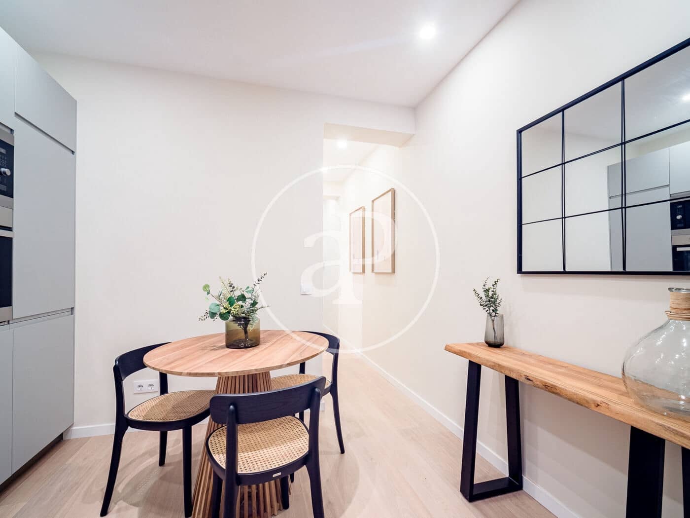 2 soverom Leilighet til leie i Madrid by - € 1 550 (Ref: 9362647)