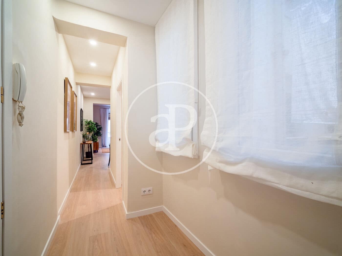 2 soverom Leilighet til leie i Madrid by - € 1 550 (Ref: 9362647)