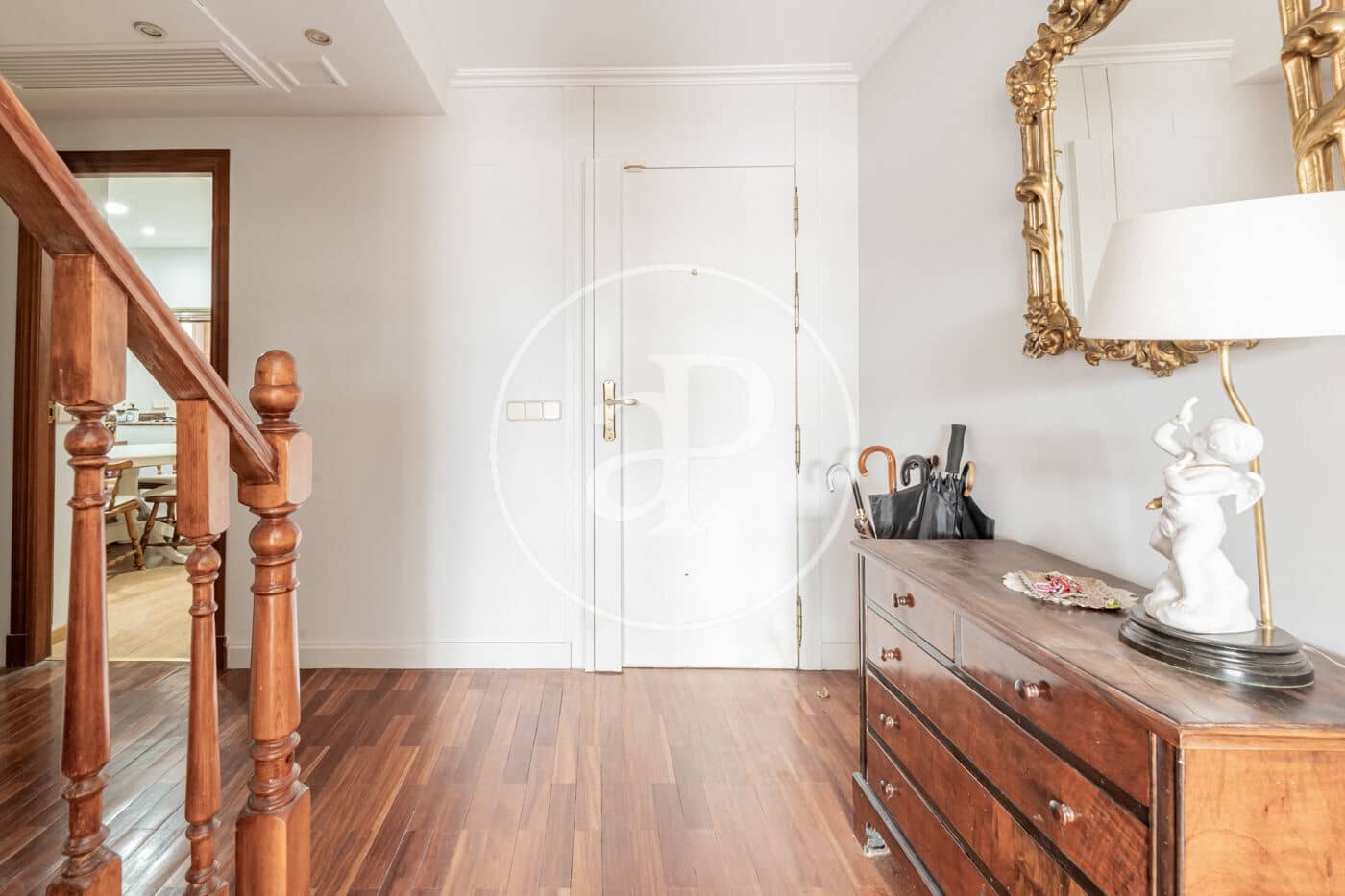 4 soveværelse Lejlighed til salg i Madrid by - € 2.060.000 (Ref: 9362648)