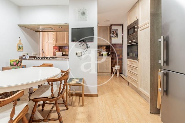 4 soveværelse Lejlighed til salg i Rios Rosas, Madrid by - € 2.060.000 (Ref: 9362648)