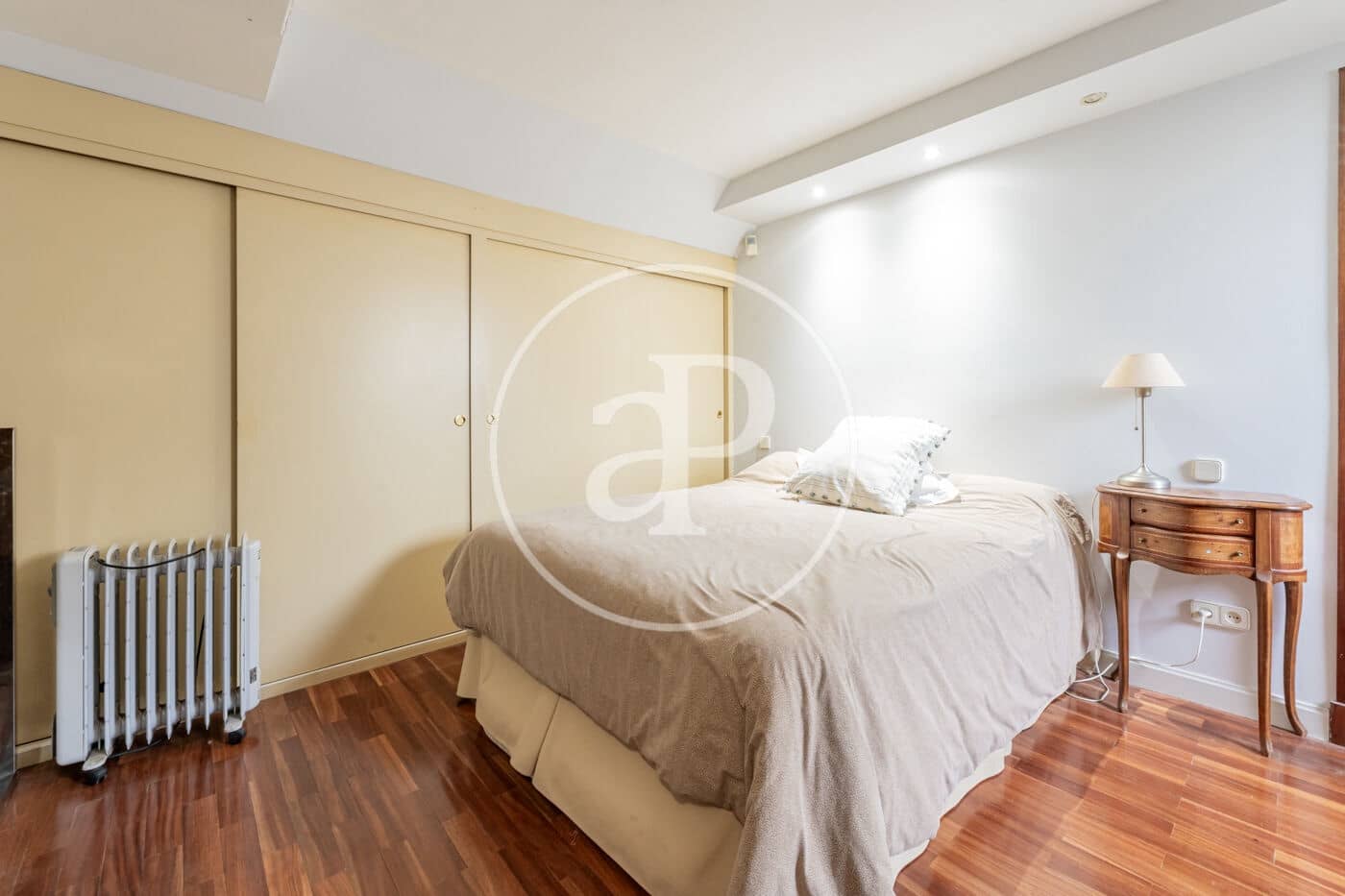 4 soveværelse Lejlighed til salg i Madrid by - € 2.060.000 (Ref: 9362648)