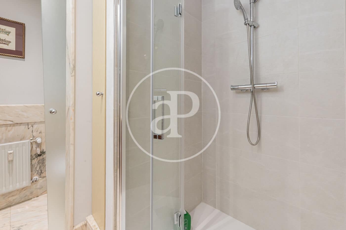 4 soveværelse Lejlighed til salg i Madrid by - € 2.060.000 (Ref: 9362648)