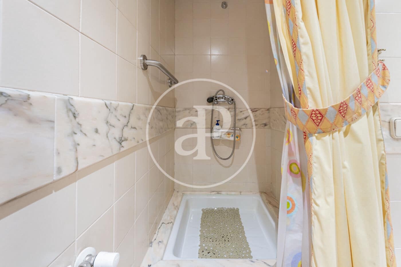 4 soveværelse Lejlighed til salg i Madrid by - € 2.060.000 (Ref: 9362648)