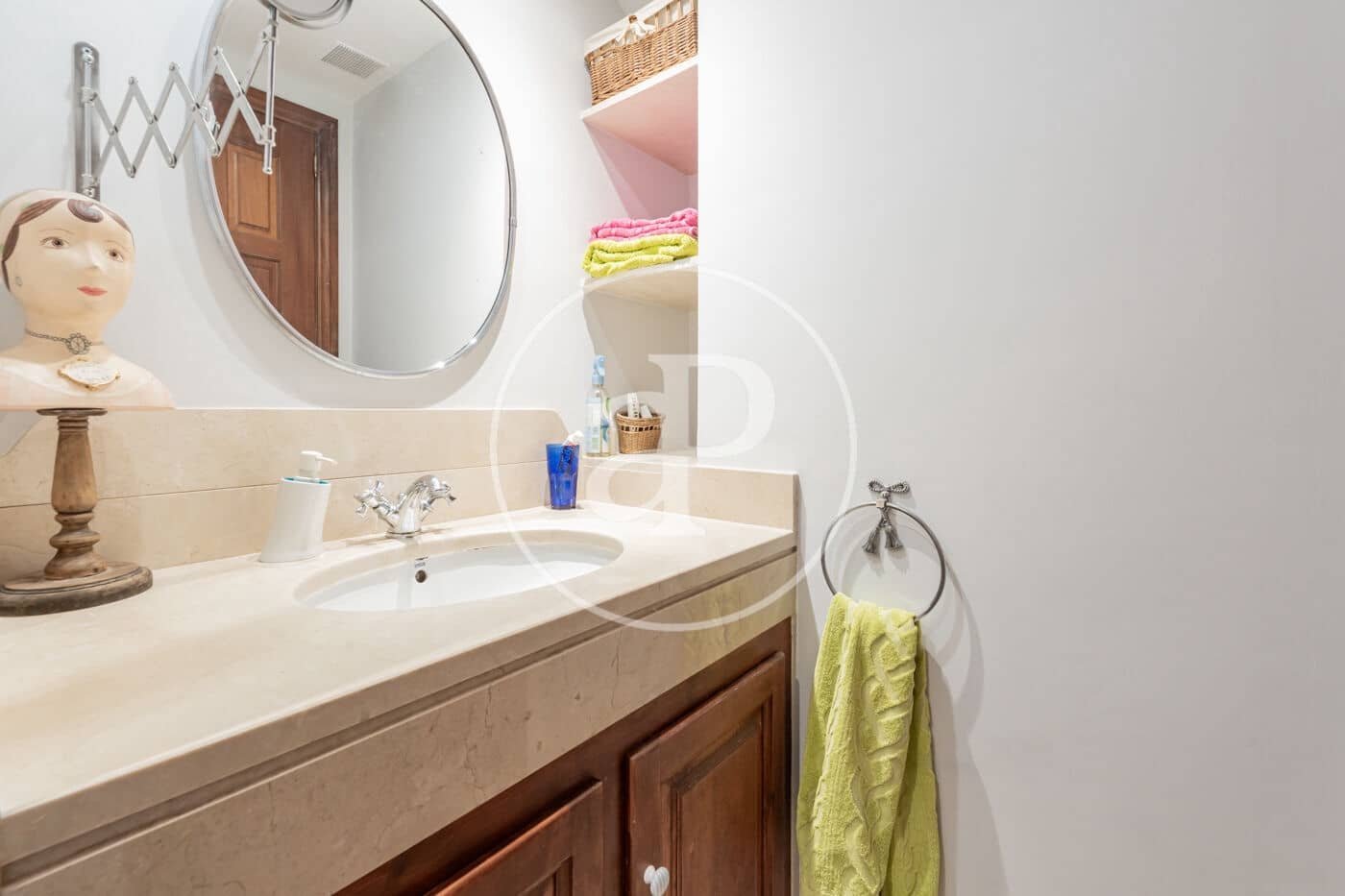 4 soveværelse Lejlighed til salg i Madrid by - € 2.060.000 (Ref: 9362648)