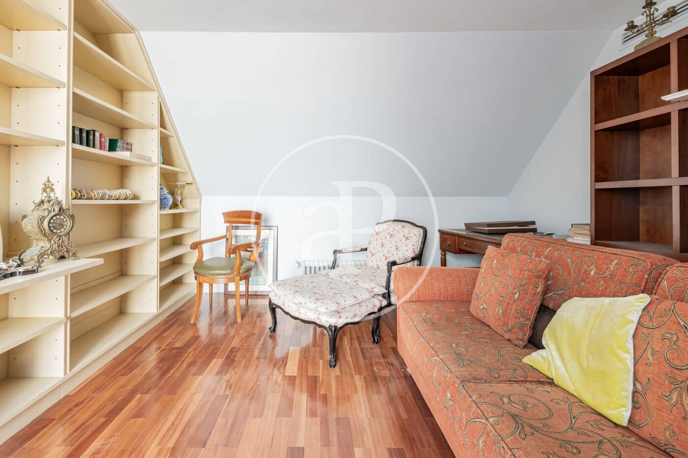 4 soveværelse Lejlighed til salg i Madrid by - € 2.060.000 (Ref: 9362648)