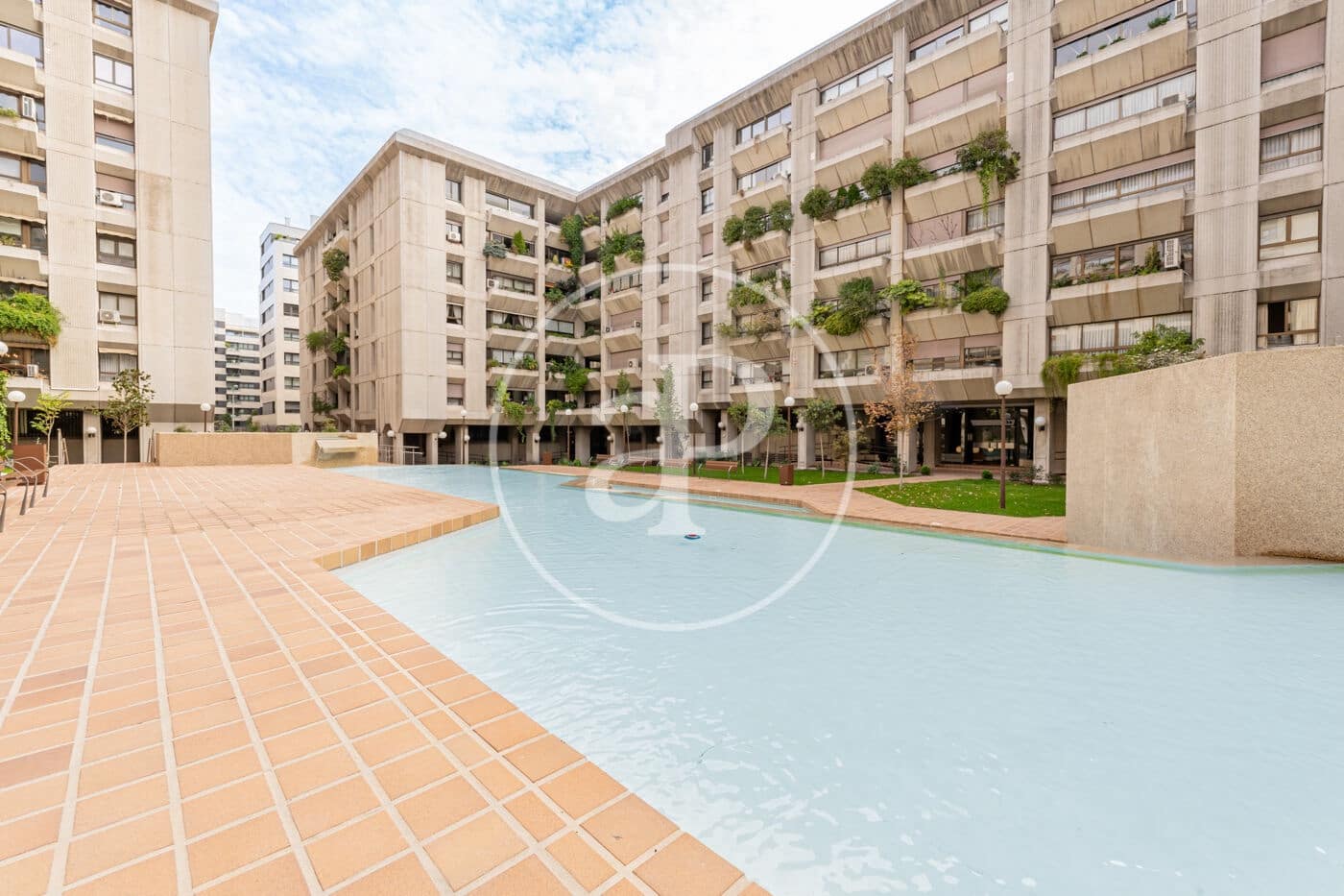 4 soveværelse Lejlighed til salg i Madrid by - € 2.060.000 (Ref: 9362648)