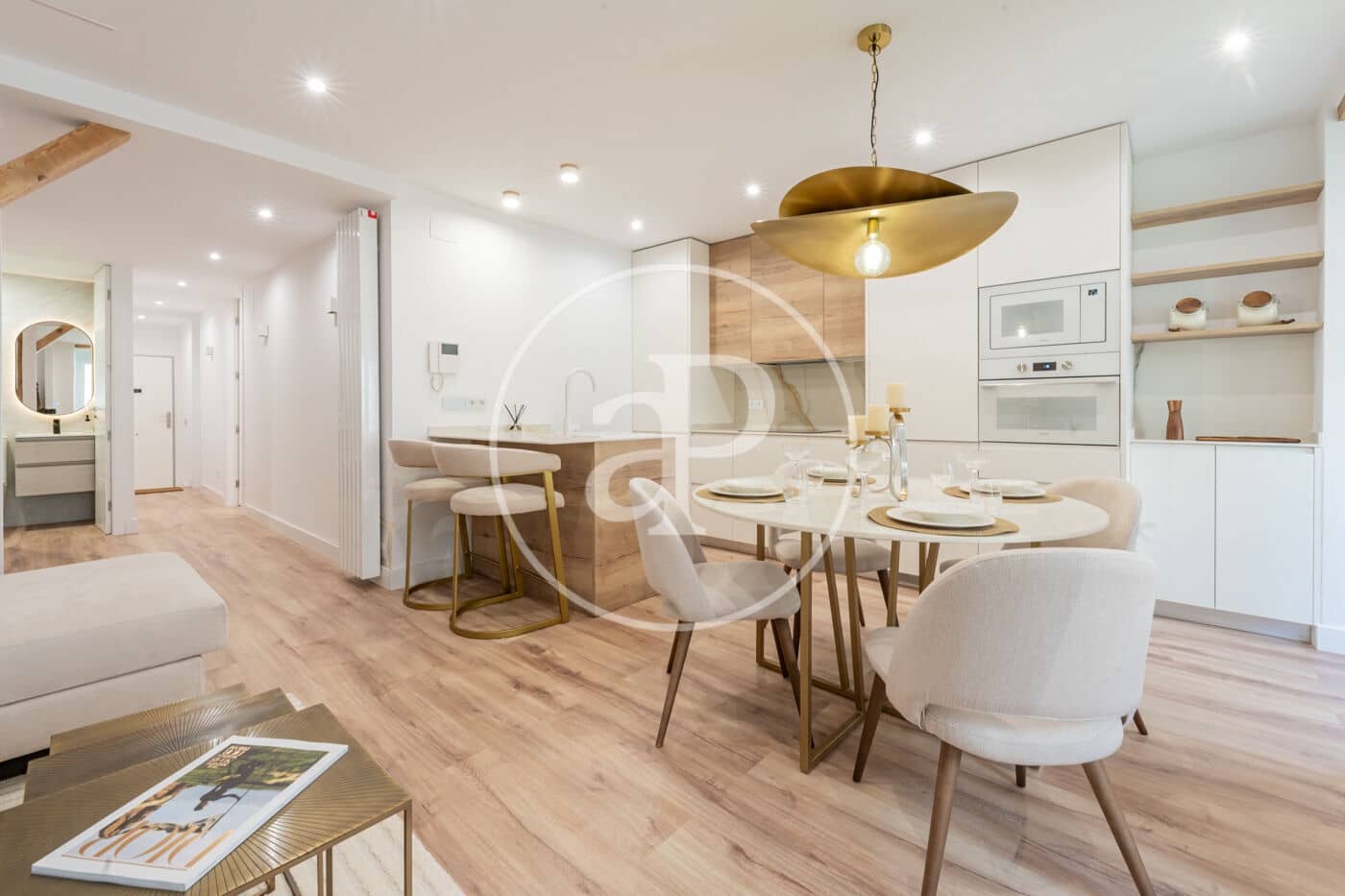 2 sovrum Lägenhet till salu i Madrid stad - 965 000 € (Ref: 9367515)