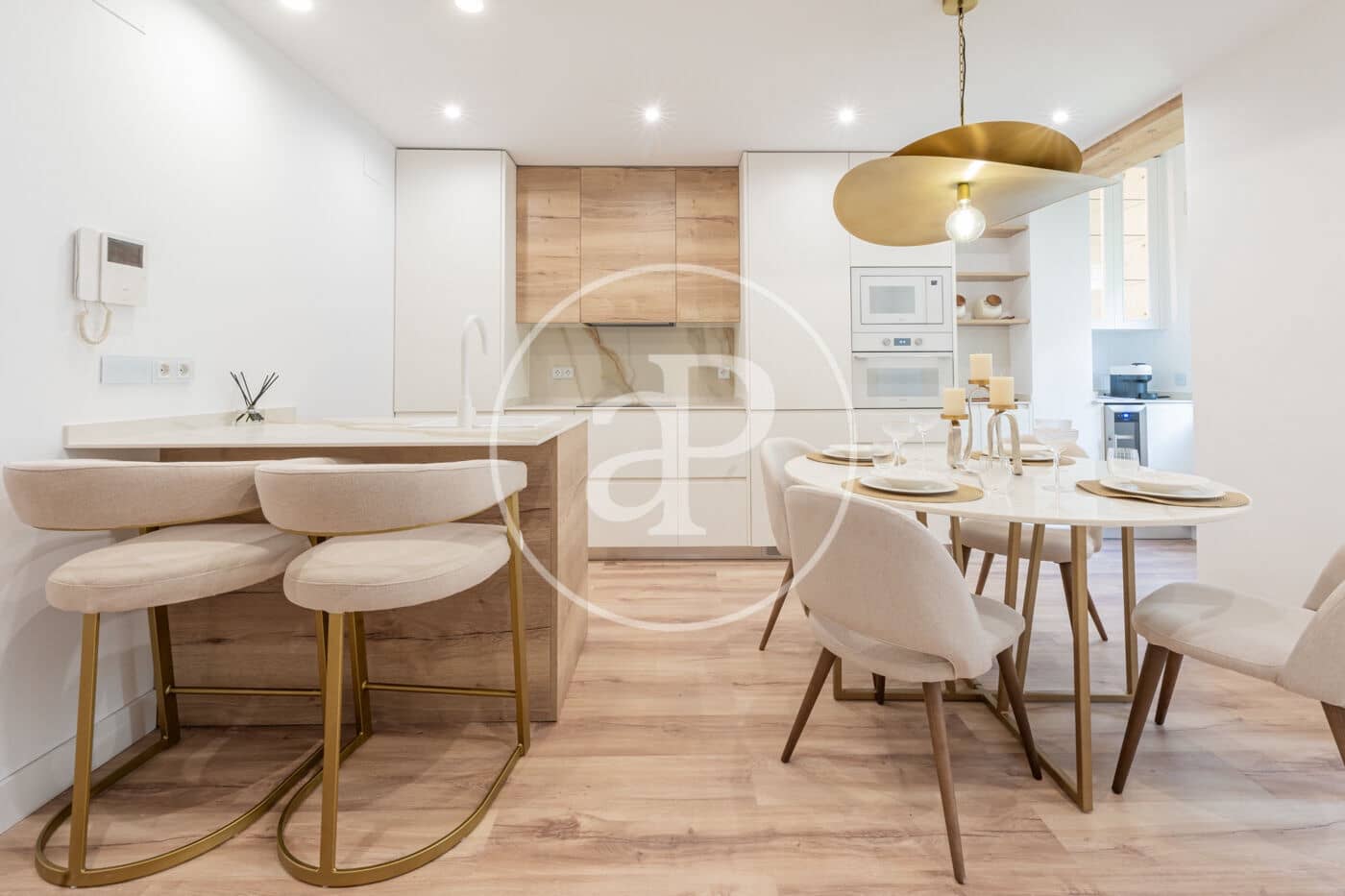 2 sovrum Lägenhet till salu i Madrid stad - 965 000 € (Ref: 9367515)