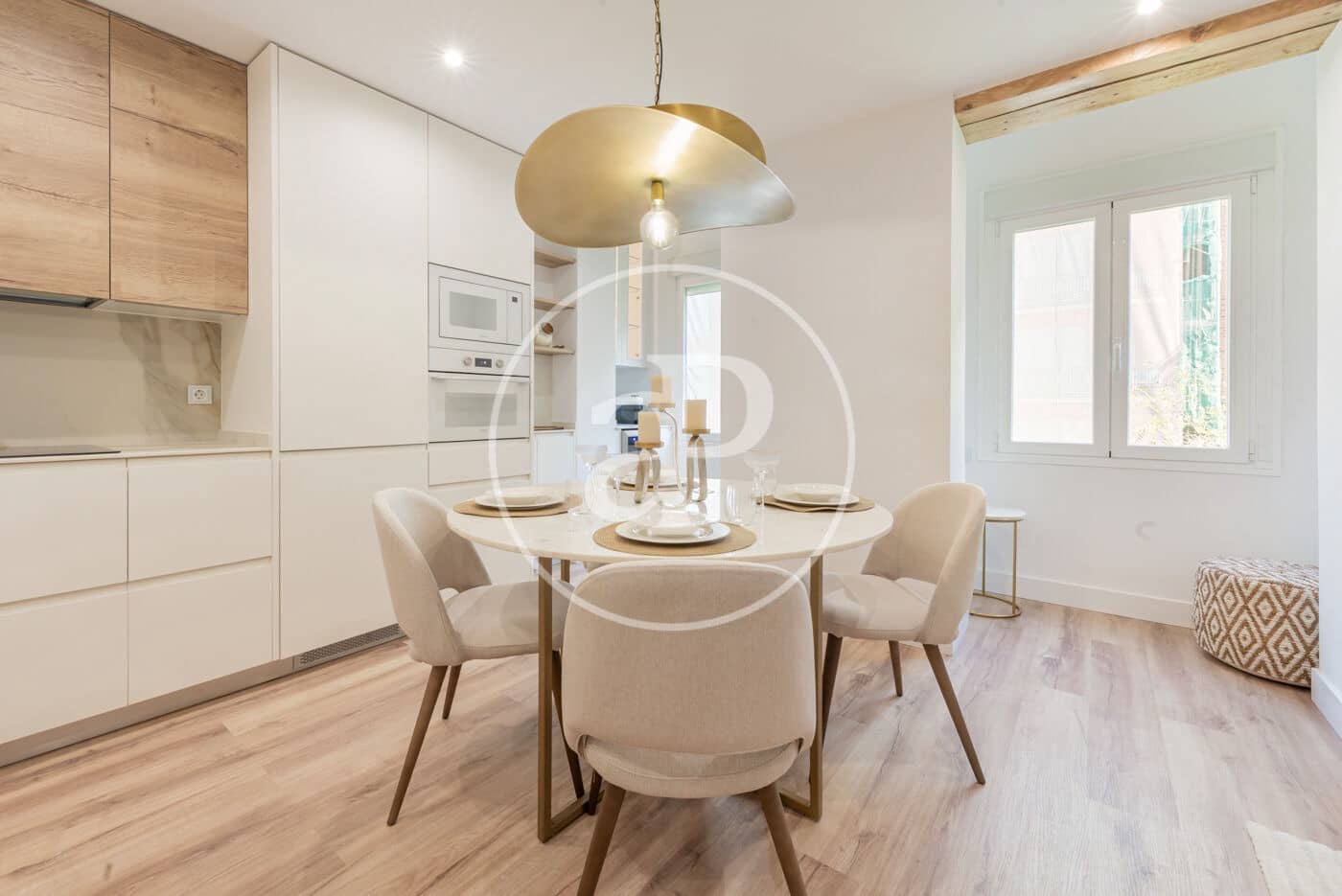 2 sovrum Lägenhet till salu i Madrid stad - 965 000 € (Ref: 9367515)