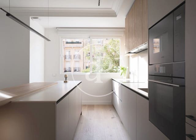 3 sypialnia Apartament na sprzedaż w Ibiza, Miasto Madryt - 1 800 000 € (Ref: 9367519)