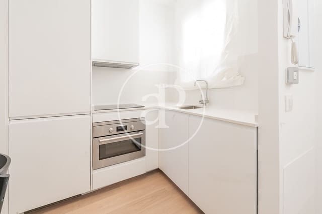 3 camera da letto Appartamento da affittare in Palacio, Madrid città - 2.250 € (Rif: 9372006)