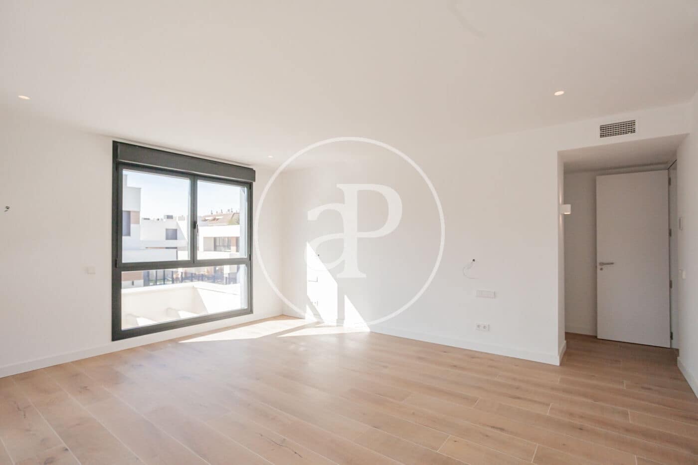 4 makuuhuone Huvila myytävänä paikassa Madrid kaupunki mukana uima-altaan - 2 995 000 € (Ref: 9372007)