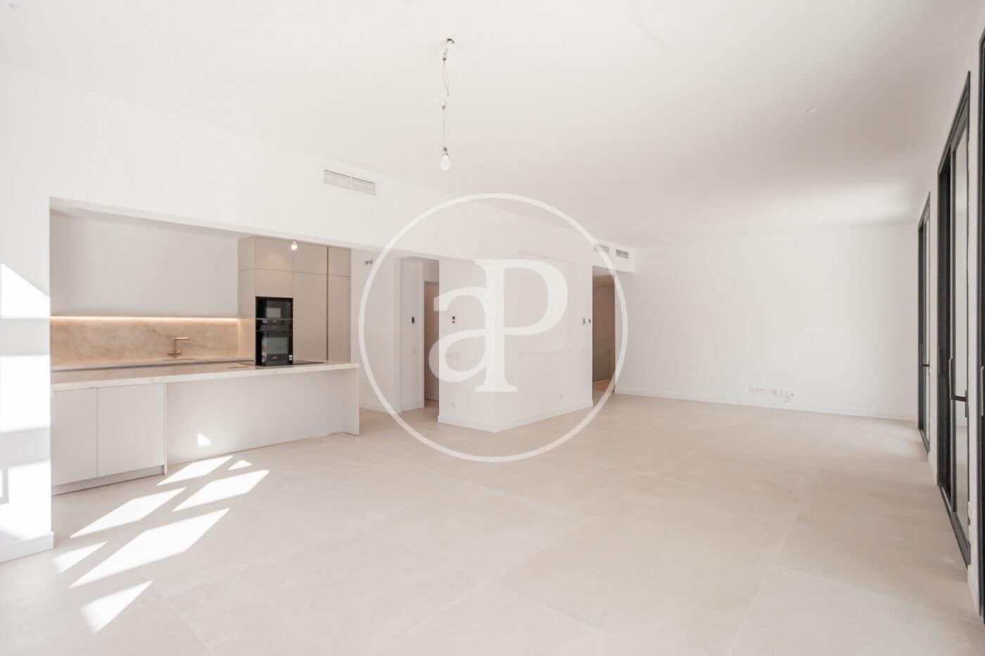 4 makuuhuone Huvila myytävänä paikassa Madrid kaupunki mukana uima-altaan - 2 995 000 € (Ref: 9372007)